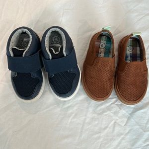 Bundle of size 5 infant shoes